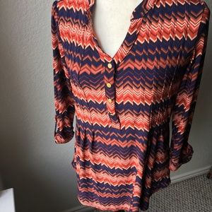 Women's long sleeve chervon blouse size S